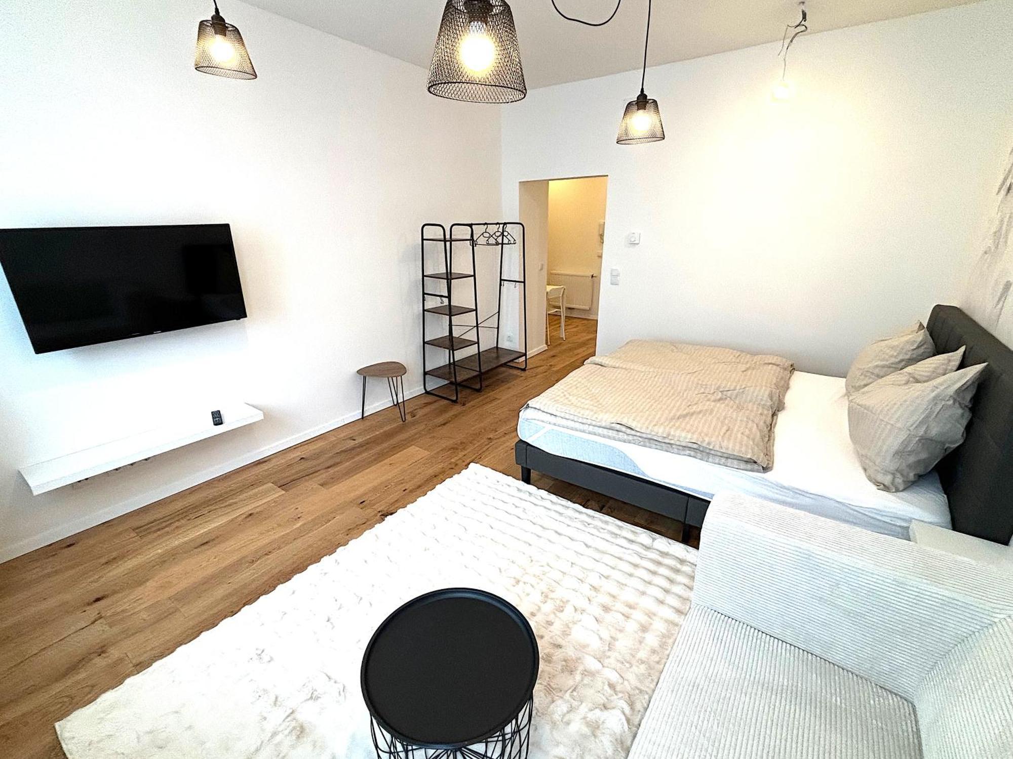Traumhafte Wohnung Fuer 2, Walk In Dusche, Extra Kueche, Nespresso, Zentral 维也纳 外观 照片